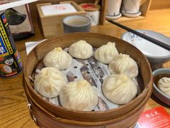 -馋三尺蟹粉小笼(人民广场店)