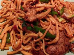 -耶里夏丽·丝路国际新疆菜·清真食品(徐汇南丹东路臻选店)