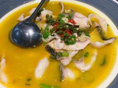 酸菜鱼-洪福龙虾