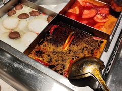 -海底捞火锅鲜切牛肉主题店(长寿路店)