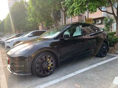 -TESLA 特斯拉(广州天环广场体验店)