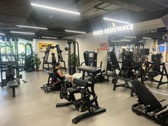 -超鹿运动(达信大厦店)