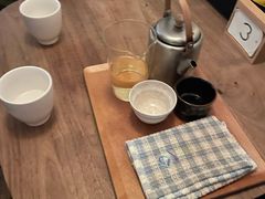 -知亘茶食
