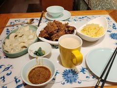-东方饺子王(新阳路店)