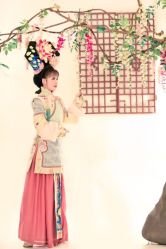 点击看大图 -九月鹰飞汉服摄影工作室