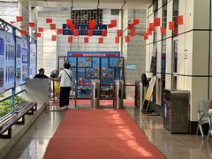 -奥冠体育华师附中恒温游泳馆