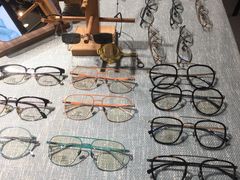 -肆兮眼镜·蔡司·徕卡战略合作店(大坪店)