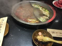 -宽板凳老灶火锅(南礼士路店)
