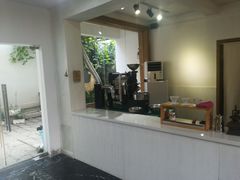 -边渡咖啡烘焙店(昙华林店)