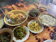 蹄花汤-梯坎豆花