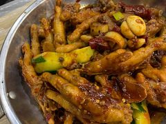 -江城燕子大排档(江汉路步行街店)