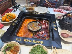 -老牌坊云南鱼豆花火锅(哈西万达店)