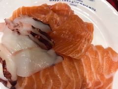 -四海一家自助餐(益田假日广场店)