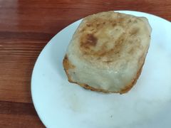 -宝瑞门钉肉饼店