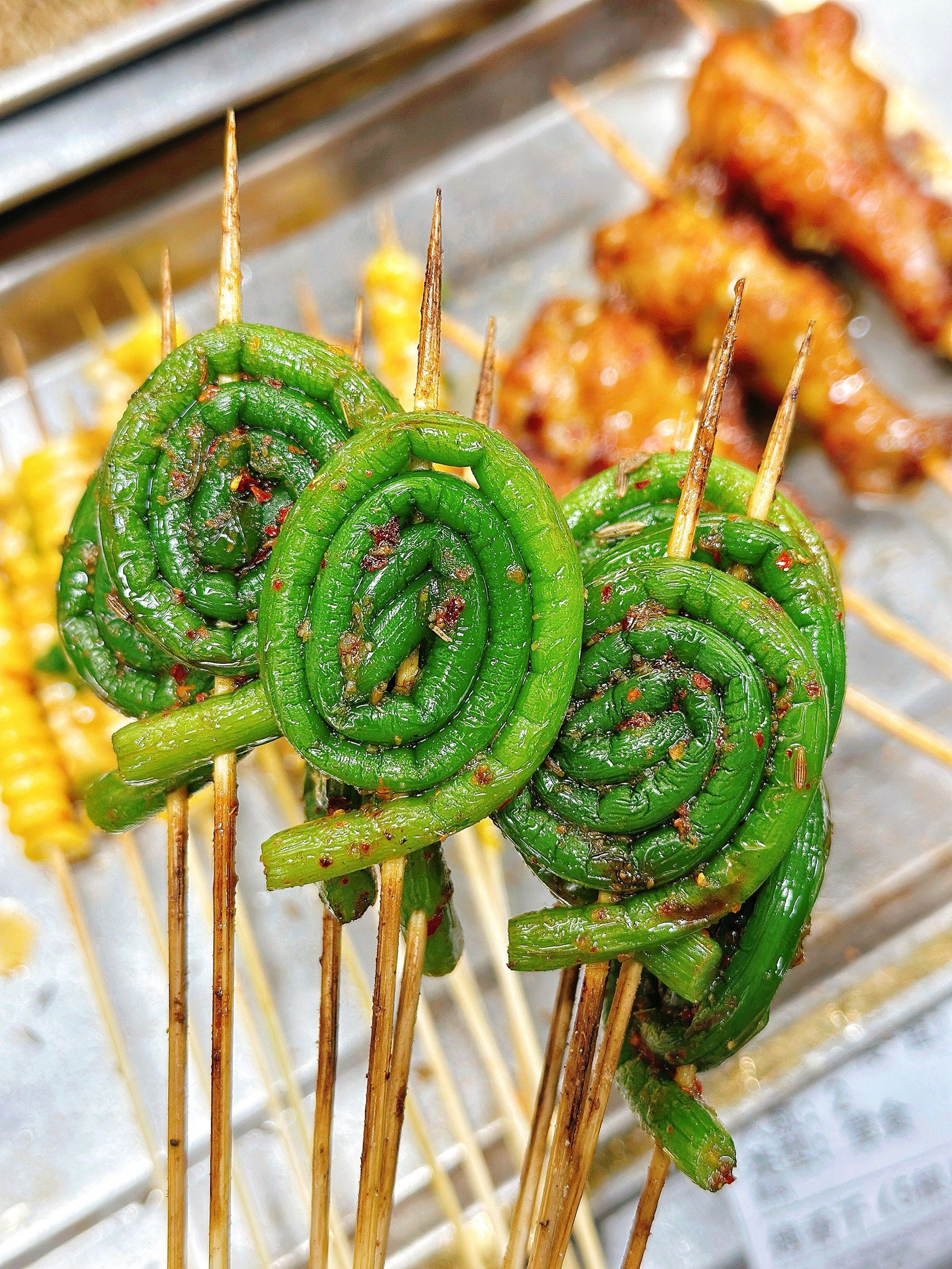 是长沙很老牌的烧烤了,每一个外地朋友来长沙都会带他们来东瓜山撸串