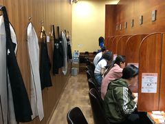 -独食火锅·半米屋台(直营总店)