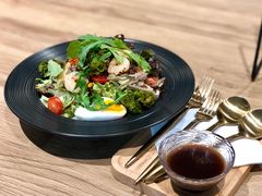 鲜虾野米藜麦沙律-GOTLOT COFFEE&KITCHEN角落厨房NOOK店