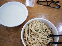 -笔架山食堂