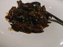京葱烧海参-万柳阁小馆·花园餐厅(龙潭湖店)