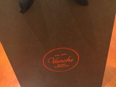 -VENCHI 闻绮(上海佛罗伦萨小镇店)