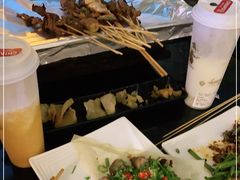 -何师烧烤Pro ·江湖川菜·小龙虾·精酿(太古里旗舰店)