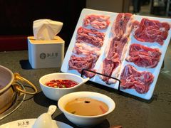 鲜切羊墙-铜来聚老北京涮肉(恒隆广场店)