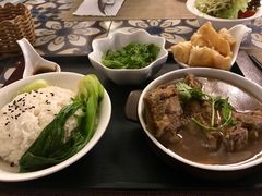 -静香HOUSE·全时段融合餐厅(七星欢乐颂店)