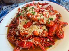 -川流不息·地道川菜·小龙虾(新松江路店)