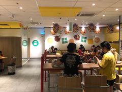 大堂-麦当劳(融创茂店)