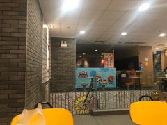 -麦当劳(宝山大厦店)