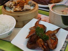 烤乳鸽-添好运点心专门店(百老汇店)