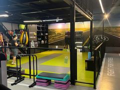 -LikingFit24小时健身•普拉提(张江店)
