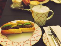 -Salon de The de Joel Robuchon(外滩18号店)