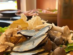 -阿山卓·野生菌火锅·纳西火塘烤肉