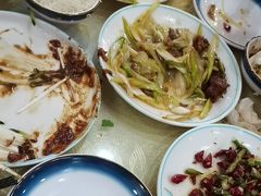 -鹤乡东北菜(崮山路店)