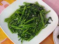 -鑫悦楼煎蟹·16年海鲜大排档