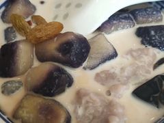 -广信牛奶甜品世家(台东店)