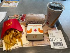 -麦当劳(静安寺店)