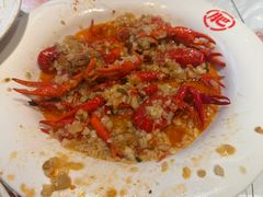 -肥肥虾庄·金牌油焖大虾(杨园滨江时代walk店)
