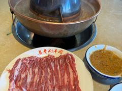 鲜切羔羊上脑-总参北京涮羊肉