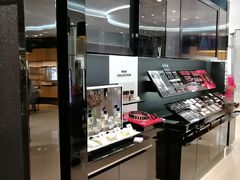 -Chanel(德基广场店)