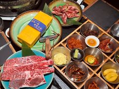 -围炉肉舍丹东海鲜烤肉·烤活鳗(步行街店)