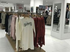 -优衣库(南京建邺万达广场店)