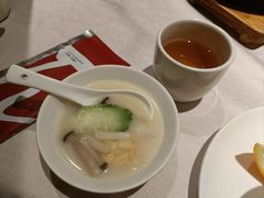 -千百味红餐厅·江西菜(绿地双子塔店)