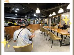 大堂-帽帽家只卖生蚝·烧烤(沙湖路店)