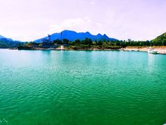 -千峡湖生态旅游度假区