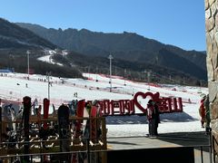 -鳌山滑雪度假区
