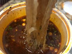 鸡骨浓汤酸辣粉-西少爷(十里堡店)