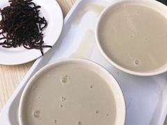 豆汁儿-老磁器口豆汁店(天坛店)