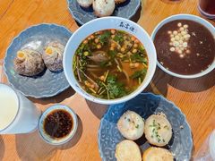 -鑫震源·苏式大虾生煎(山塘街店)